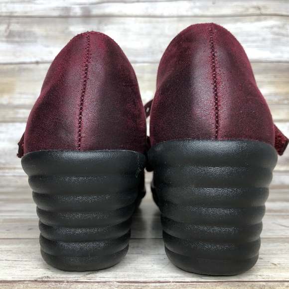 SOLD - Picture 6 of 8